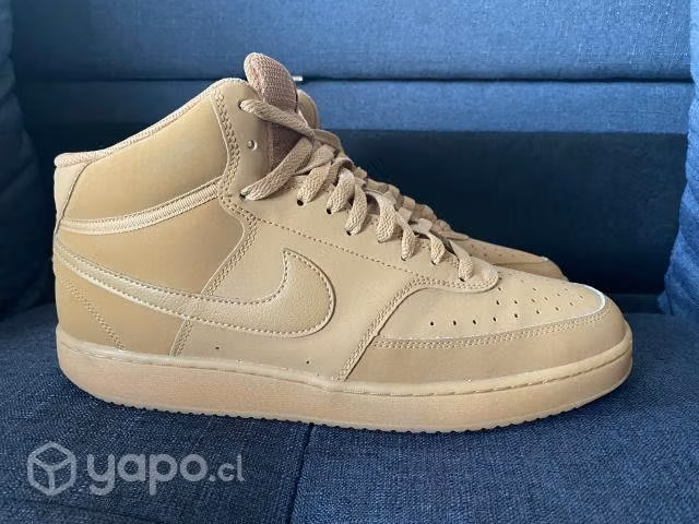 ZAPATILLA NIKE COURT VISION MID talla 44 - Imagen 2