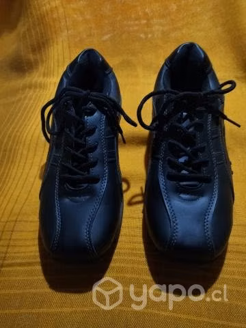 Zapato - zapatilla