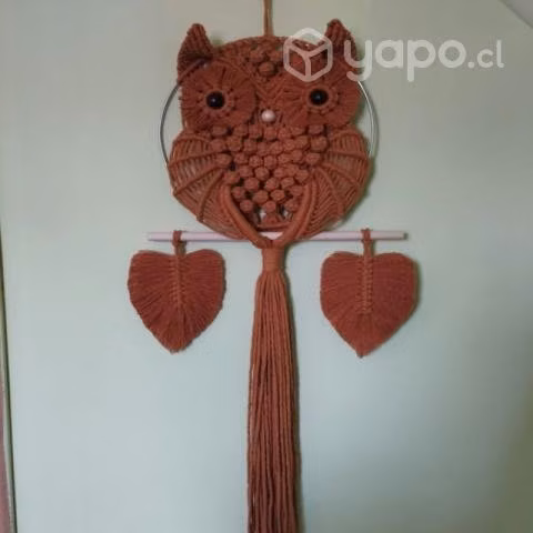 Búho decorativo en macramé