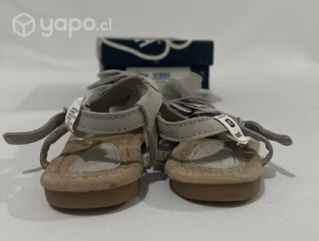 Chala 100% Cuero Marca Oshkosh N*24 Gris
