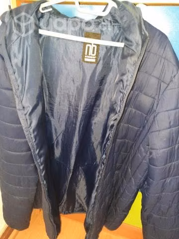 Parka de Colegio marca lider tala XL , poco uso