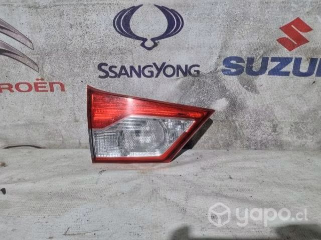 Foco maleta suzuki ciaz 16-22