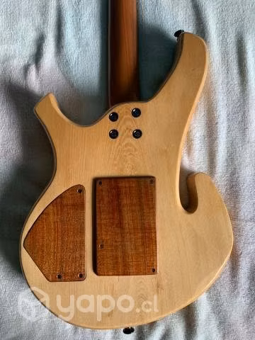 Guitarra electrica DORIAN de luthier