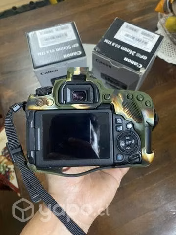 Canon Eos 77d kit 18-55 + 50mm 1.8 y 24mm 2.8!