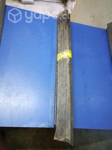 Cubre zocalo delantero derecho Ssangyong Actyon 20