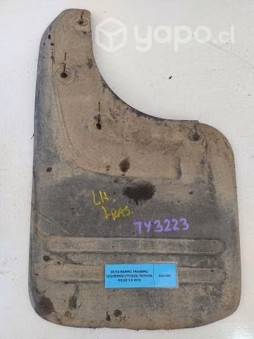 Bota Barro Trasero Izquierdo (TY3223) Toyota Hilux