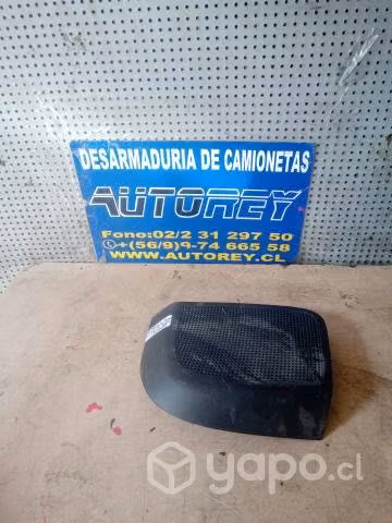 Tapa Parlante puerta delantera izq boxer 2017