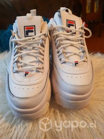 Zapatillas Converse y fila en muy buen estado - Imagen 2