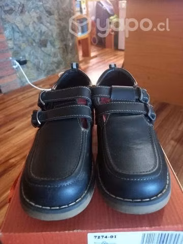 Zapatos colloky, poco uso nro 33