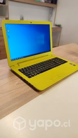 Hp 250 G5 con SSD y Gráfica dedicada AMD