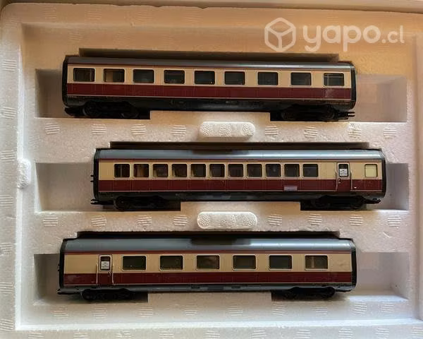 Maqueta de trenes y locomotoras a vapor!