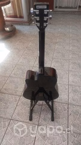 guitarra electroacustica Suzuki
