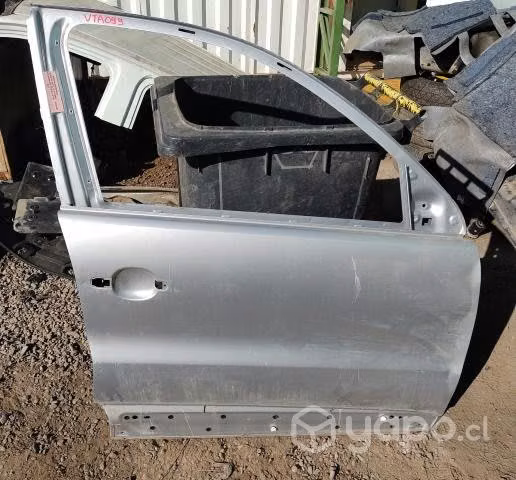 Puerta Delantera Derecha Detalle (VTA099) VW Tigua