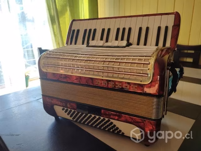 Acordeón hohner concerto lll como nuevo
