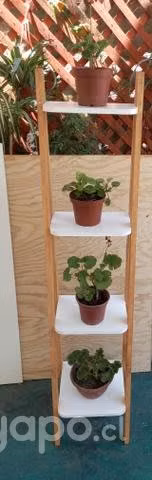 Repisas para decorar.