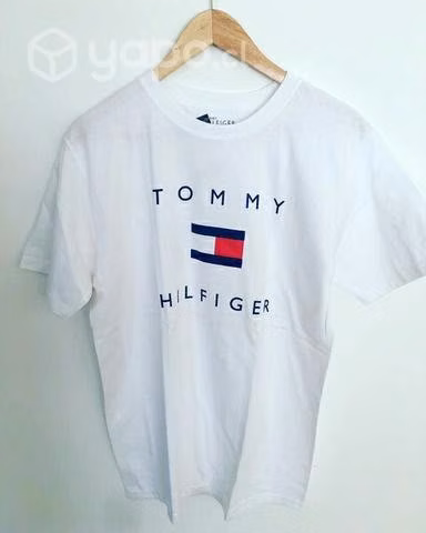 Polera Tommy Hilfiguer Blanca