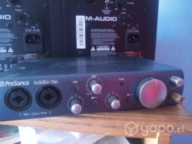 Monitor de Studio-Audio M-Audio computadora