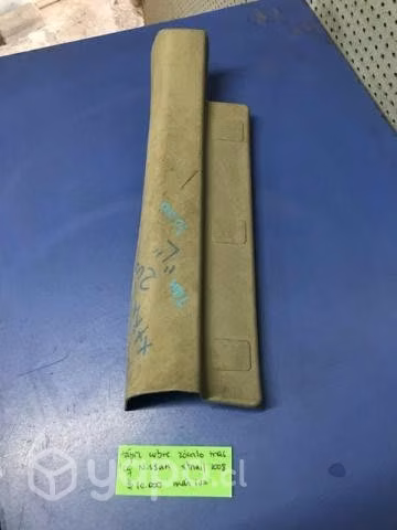Cubre zocalo trasero izquierdo Nissan Xtrail 2002-