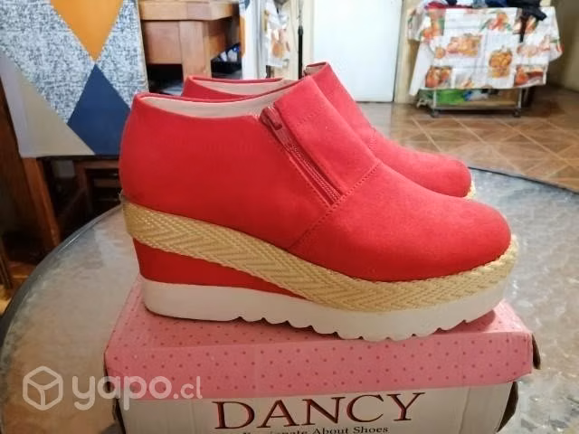 Sandalias