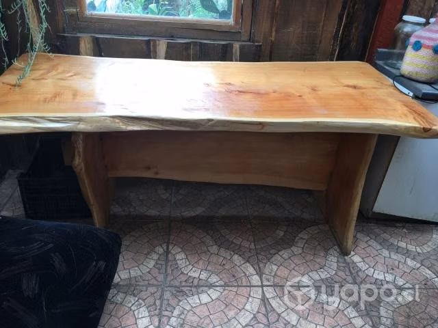 Mesa de quincho de madera nativa