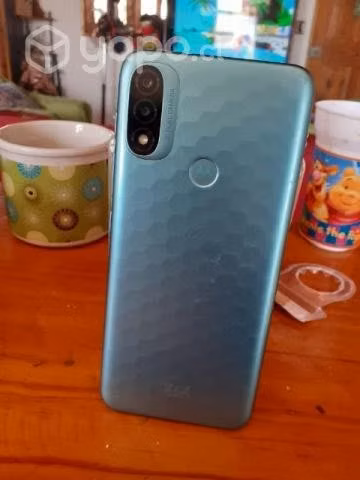 Celular E20