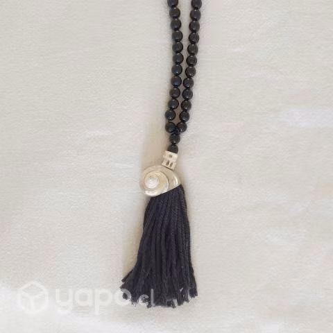 Collar decorativo concha negro 57 cm