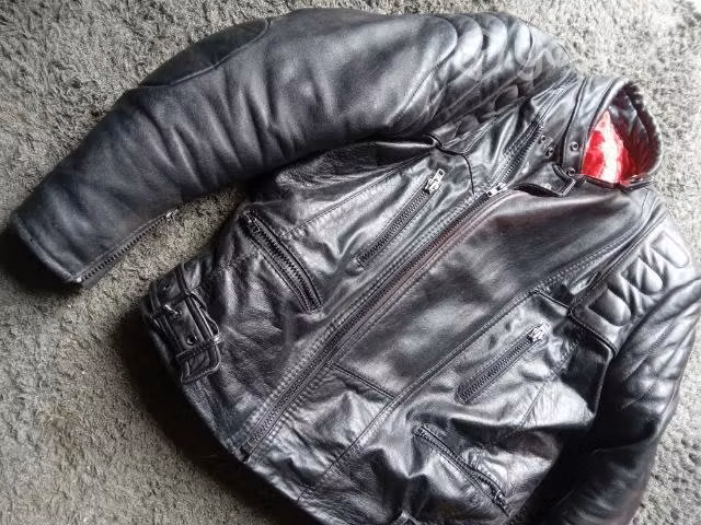 Chaqueta de cuero - Imagen 4