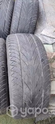 4 Llantas con neumáticos aro 18 son de audi - Imagen 4