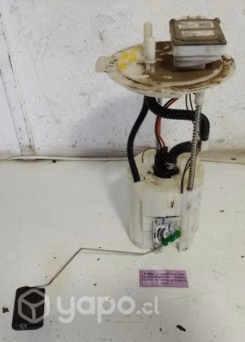 Bomba Combustible Con Flotador (HTC261) Hyundai