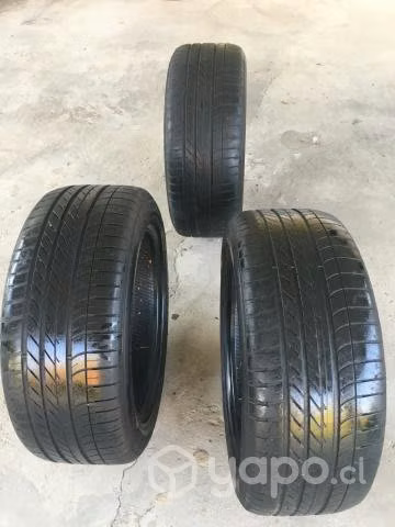 3 neumáticos
