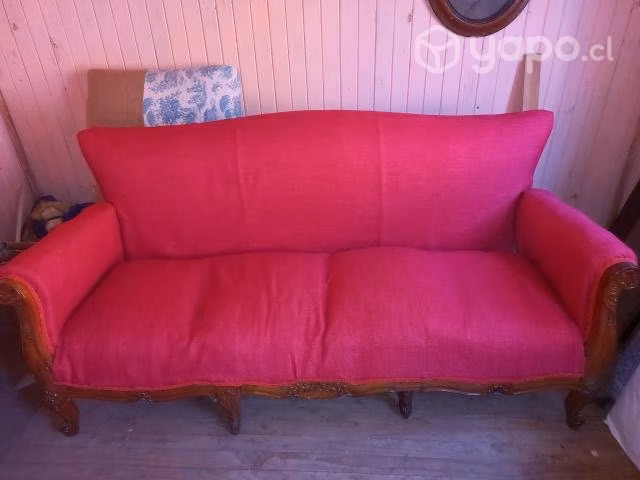 Sillón3 cuerpos estilo normando antiguo