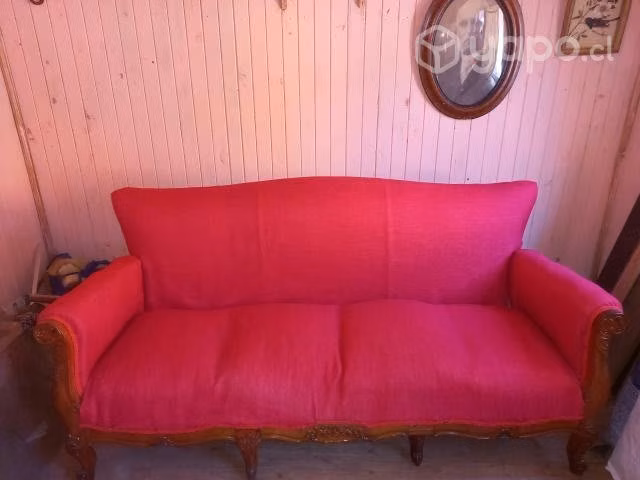 Sillón3 cuerpos estilo normando antiguo