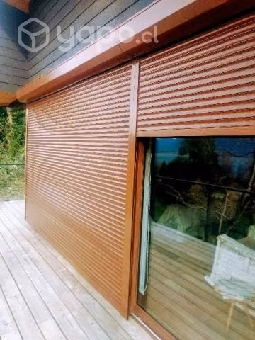 Persiana exterior motorizada nueva