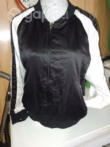 Cortaviento reversible talla M americano