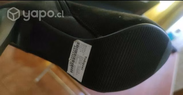 Botines negros