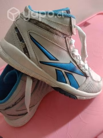 Zapatillas 32 excelente estado