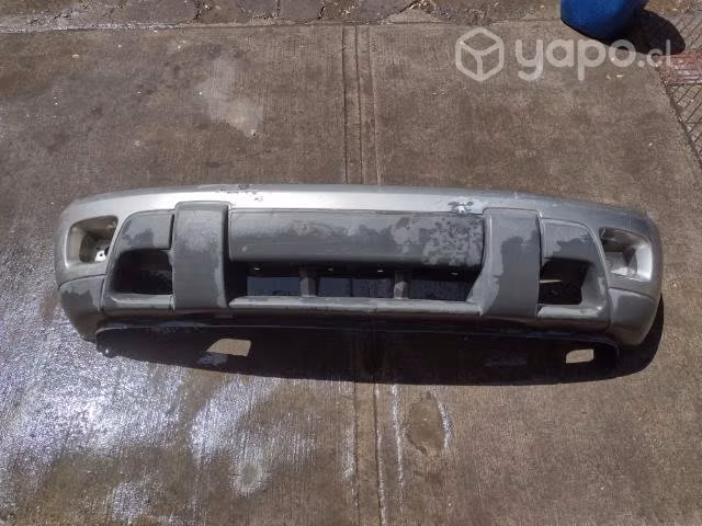 Parachoque del Chevrolet blazer 2006-2010