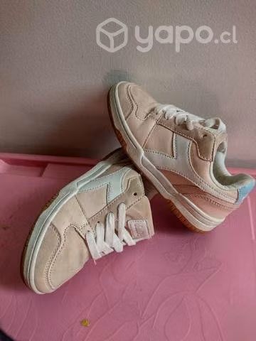Zapatillas niña 29 poco uso