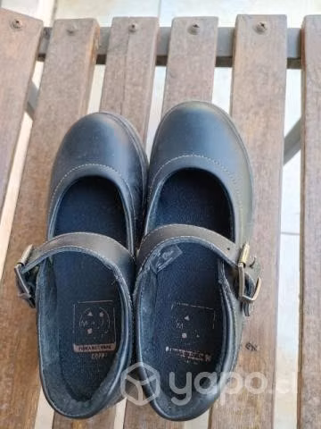 Zapatos de colegio niña Maui N°36 impecables