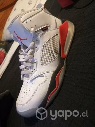 Tenis Jordán mars 270