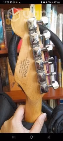 Guitarra squier