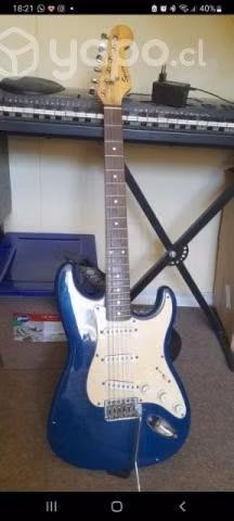 Guitarra squier