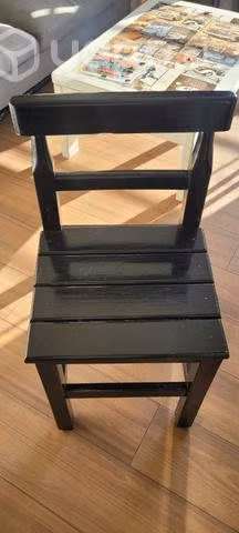 4 sillas de madera color negro