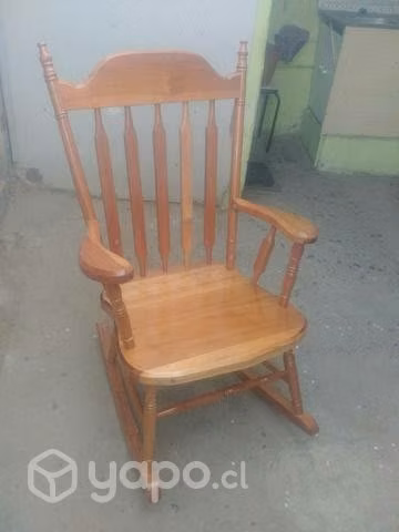 Silla Mecedora Nueva - Imagen 3
