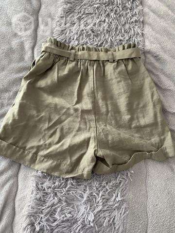 Short verde de tela talla S - Imagen 2