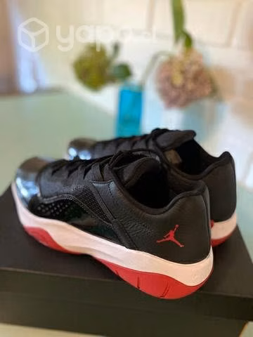 Jordan retro 11 low