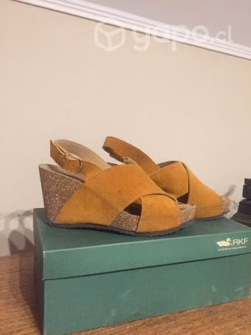 Tacones "AMBAR" RKF