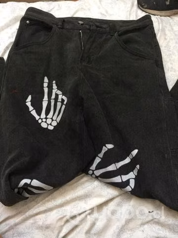 A pantalon talla : M ¡¡nuevos !!!