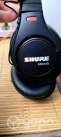 Shure srh440