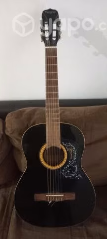 Guitarra acustica